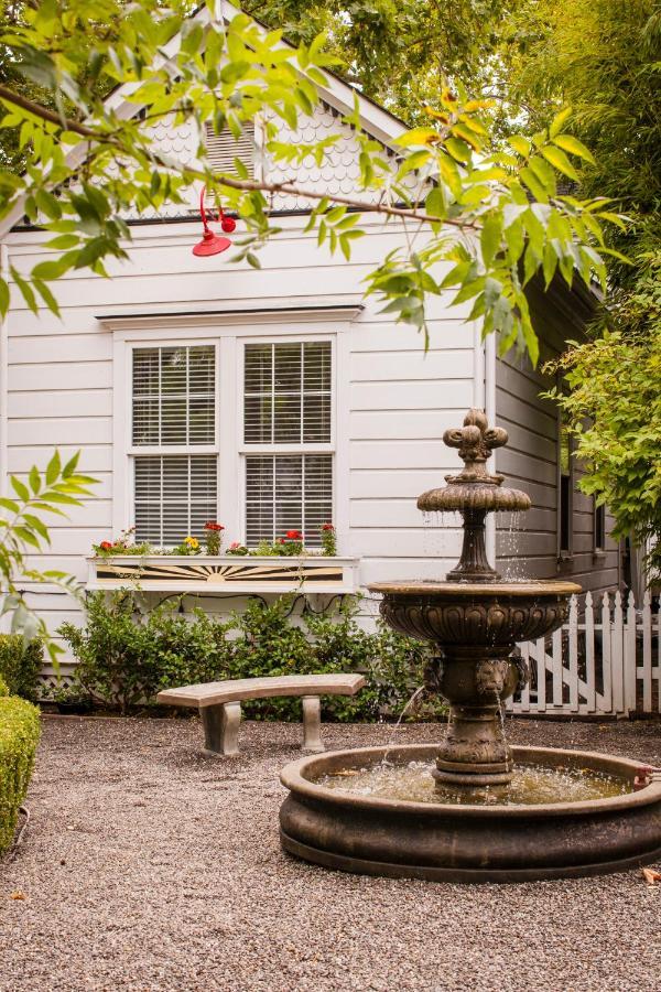 Inn St Helena Света Елена Екстериор снимка