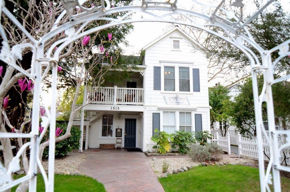 Inn St Helena Света Елена Екстериор снимка