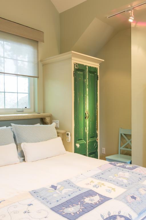 Inn St Helena Света Елена Екстериор снимка